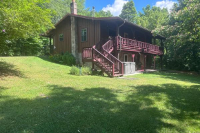 Peaceful Path Cabin